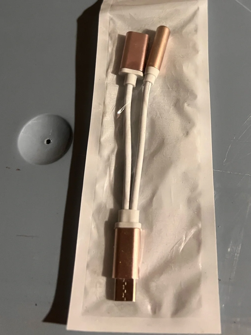 Rose Gold 3.5mm Headphone Adapter Y-Splitter for USB-C